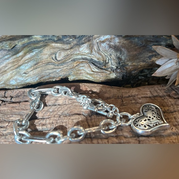 Brighton Fine Silver Plated Bracelet Chain Links Charm  With Heart Pendant Tag - Picture 11 of 14
